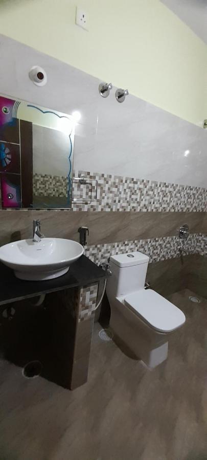 Redkey Inn Airport Μπανγκαλόρ Εξωτερικό φωτογραφία